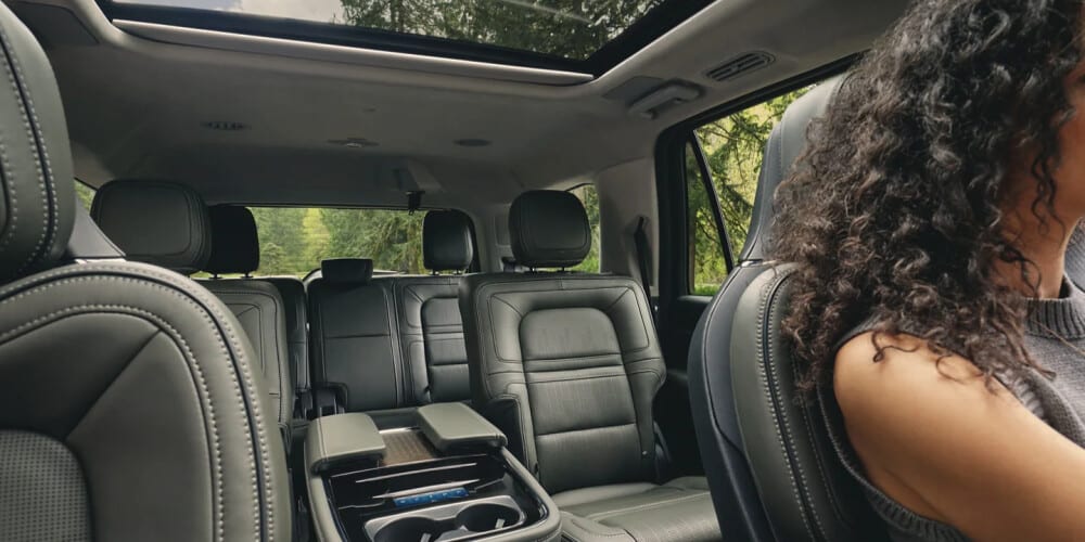 2025 Lincoln Navigator Interior Features